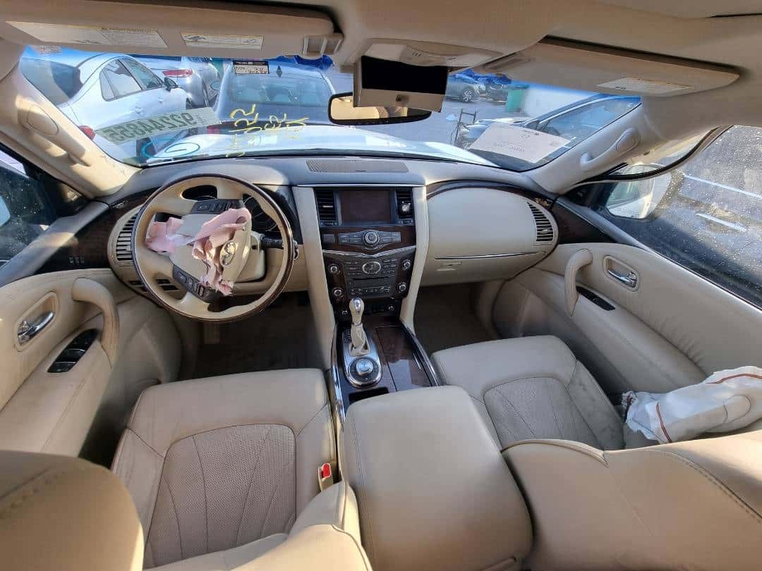 INFINITI QX80 2014 thumbnail 6