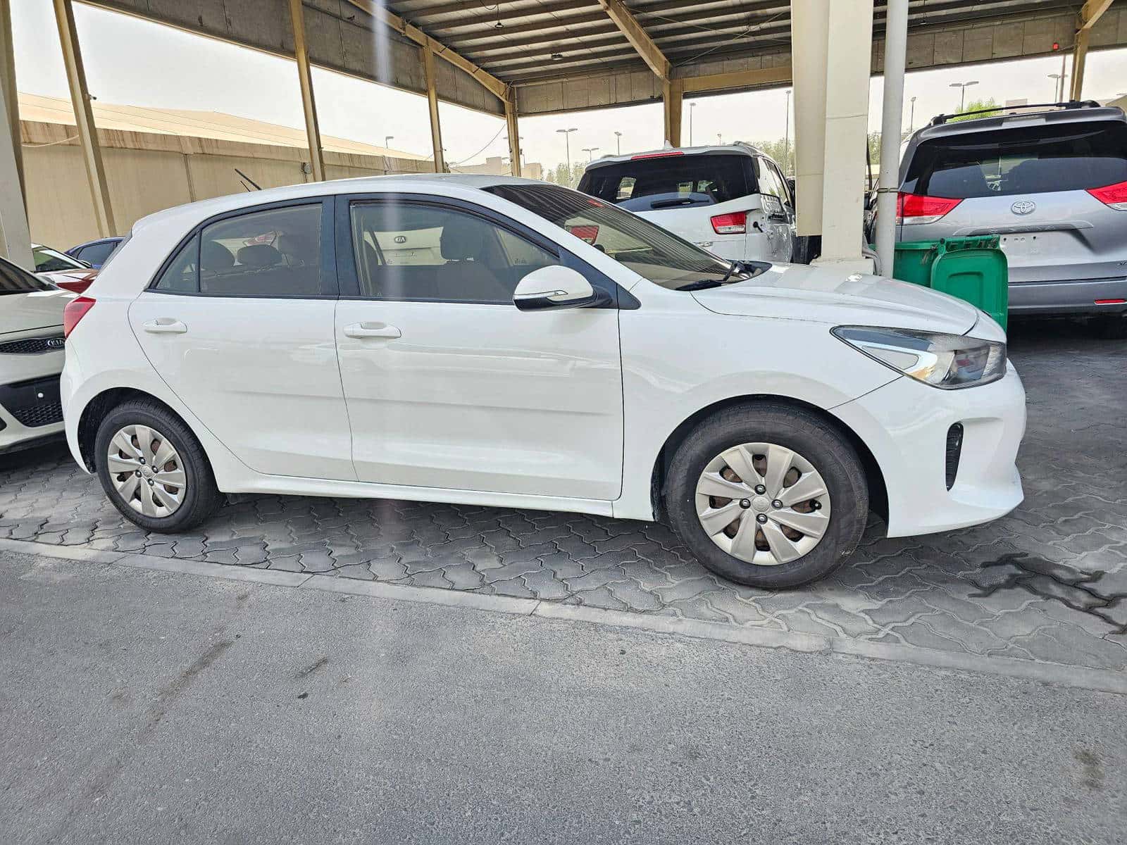 KIA RIO 2019 thumbnail 4