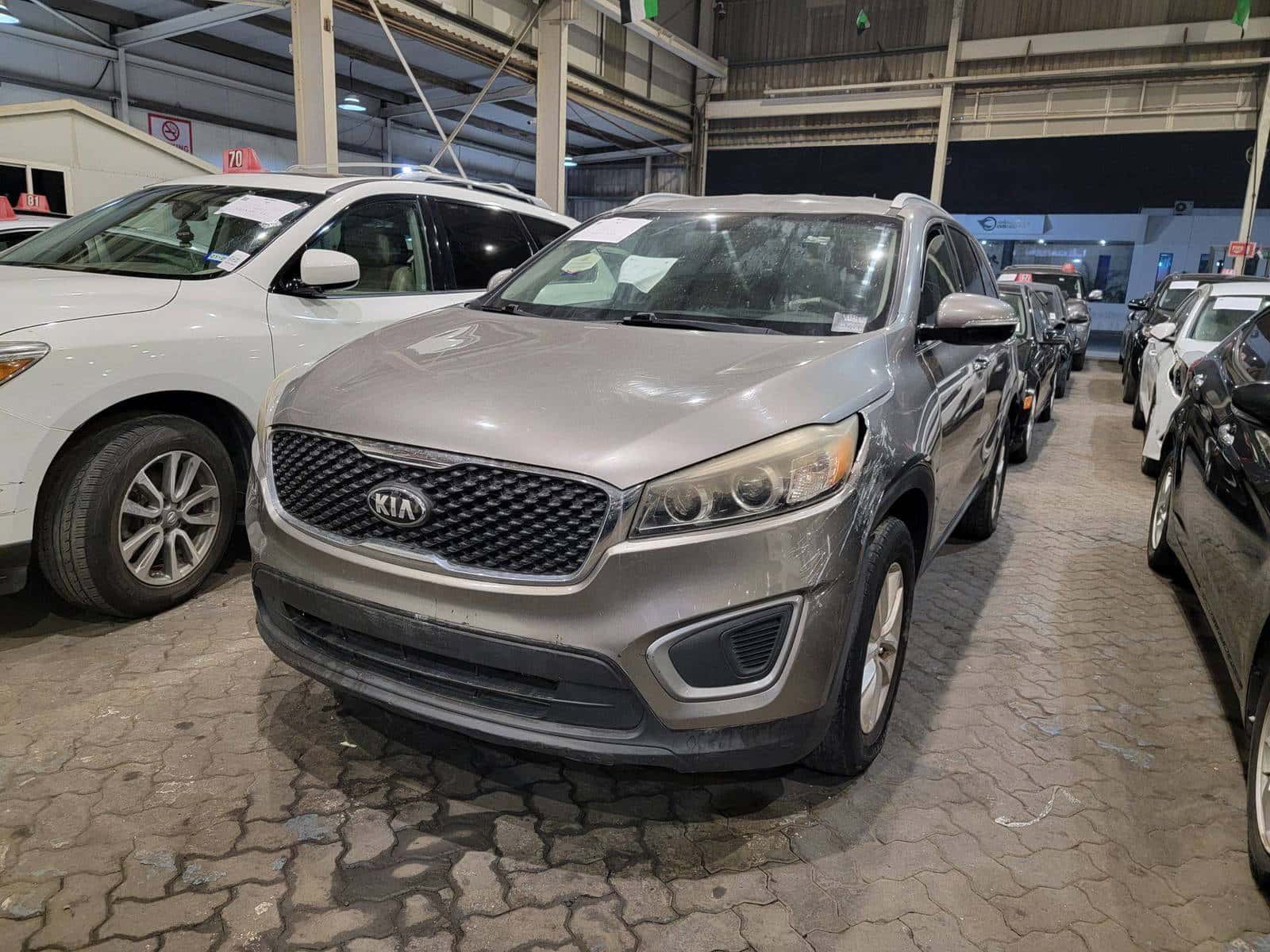 KIA SORENTO - Exterior