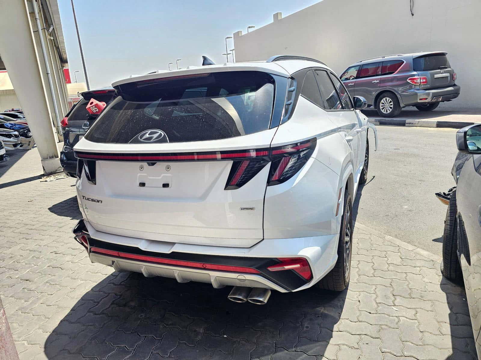 HYUNDAI TUCSON 2023 thumbnail 2