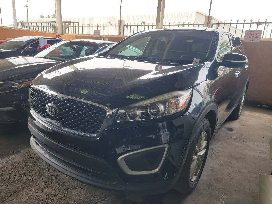 KIA SORENTO 2018 thumbnail 1