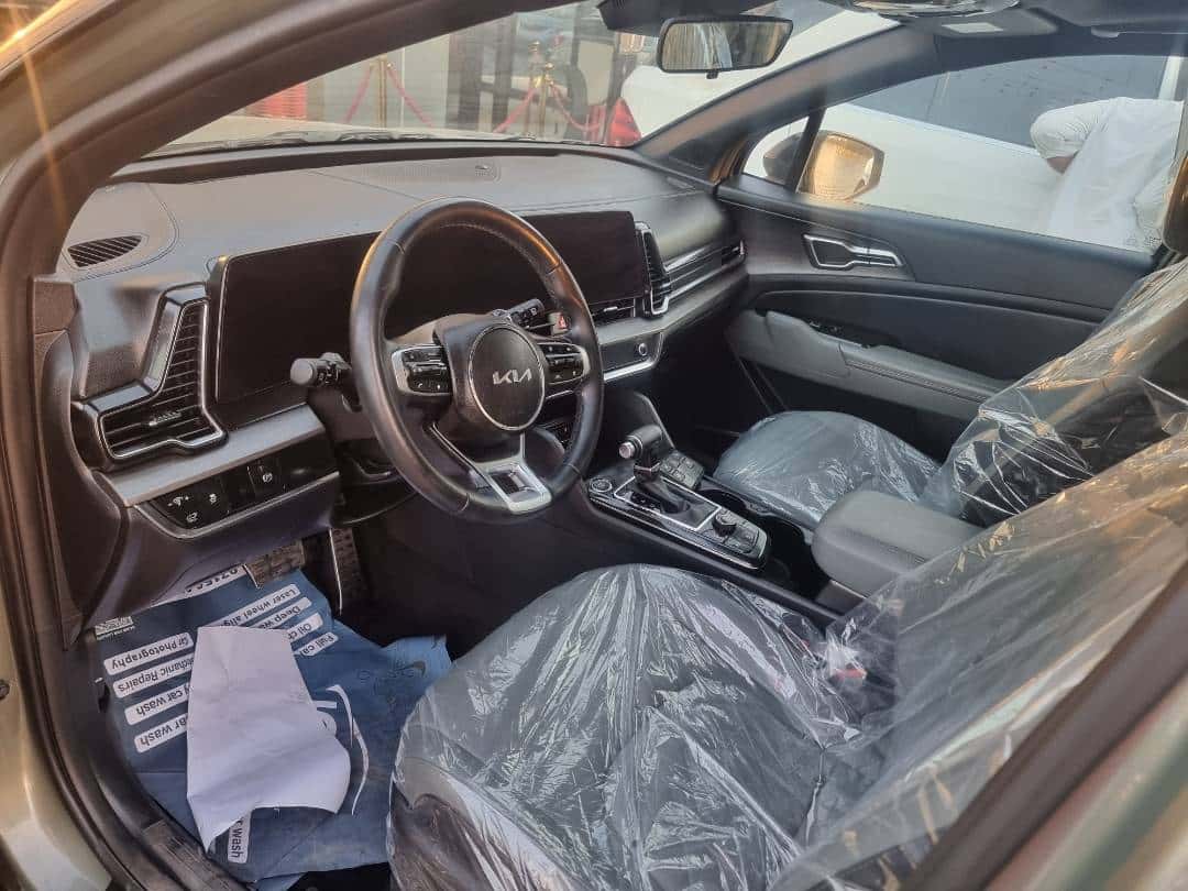 KIA SPORTAGE 2023 thumbnail 4