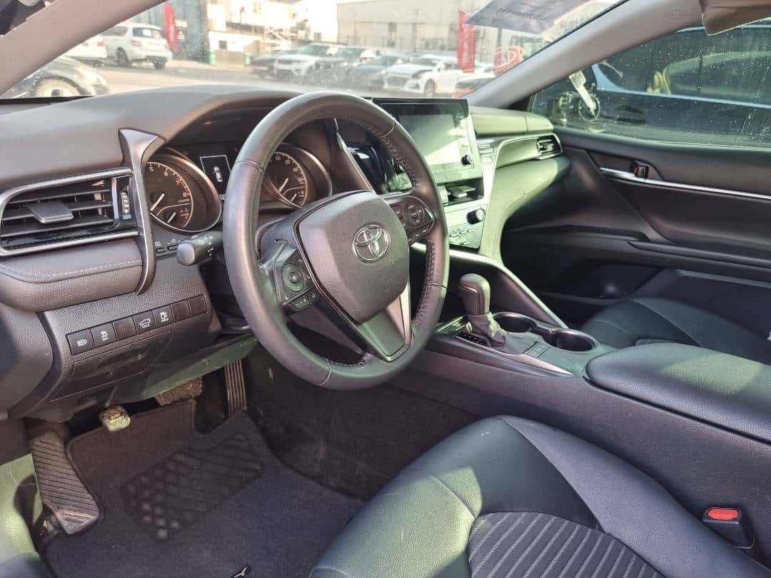 TOYOTA CAMRY - Exterior