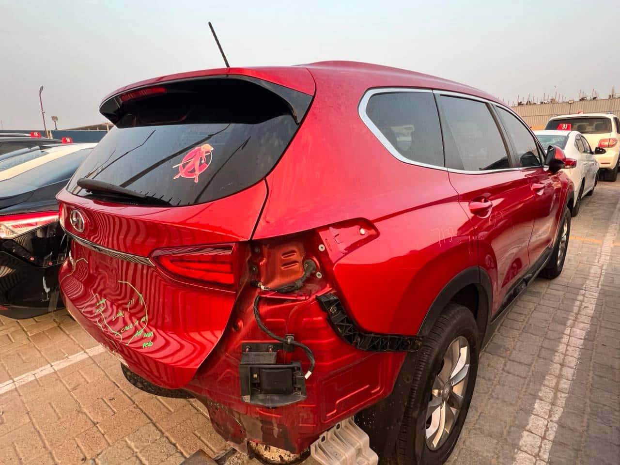 HYUNDAI SANTA FE 2019 thumbnail 2