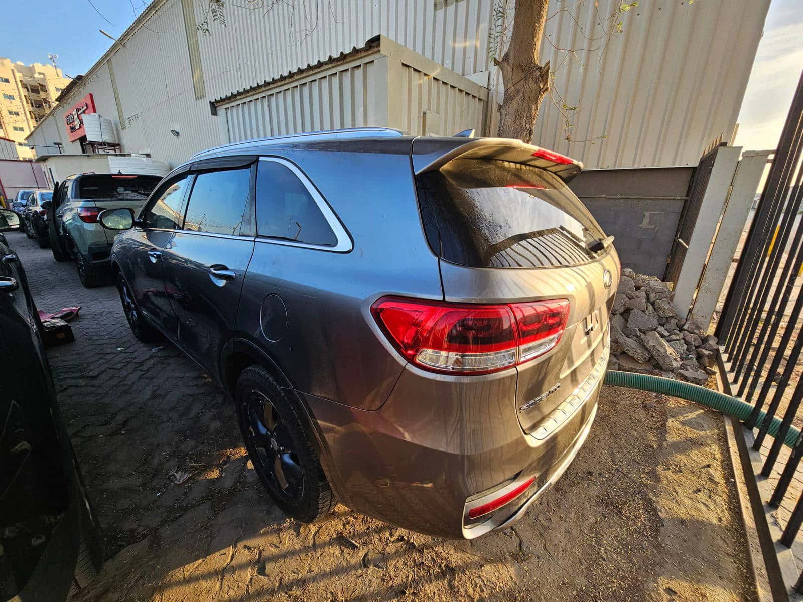 KIA SORENTO 2018 thumbnail 4