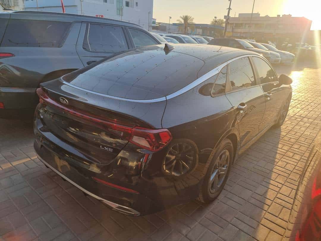 KIA K5 2021 thumbnail 4