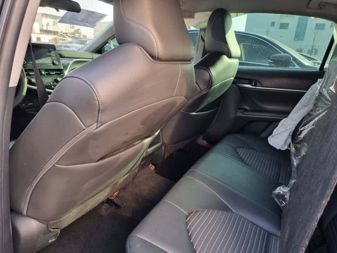 TOYOTA CAMRY - Exterior