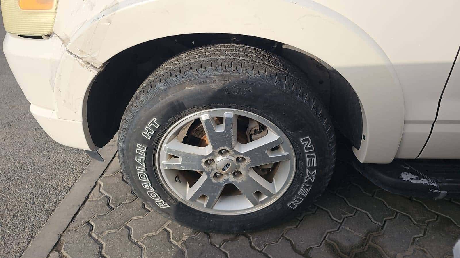 FORD EXPLORER - Exterior