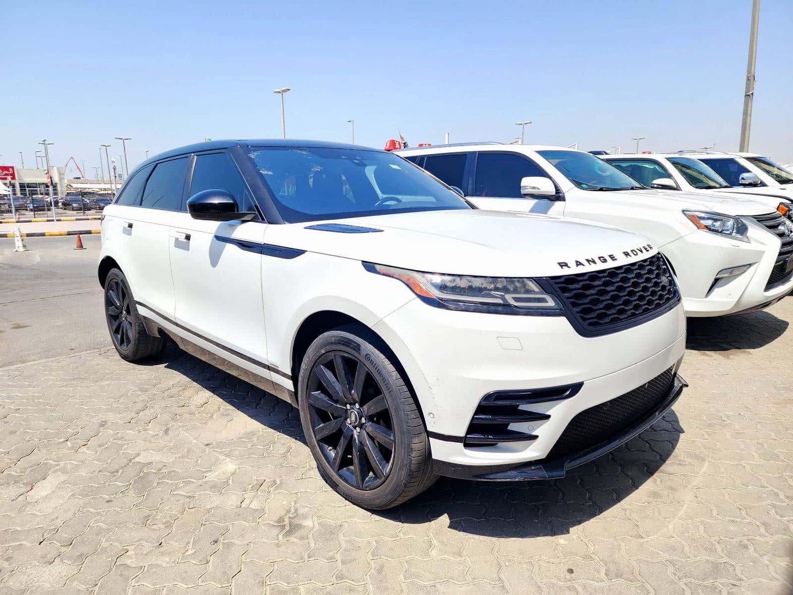 LAND ROVER RANGE ROVER DYNAMIC SE - Exterior