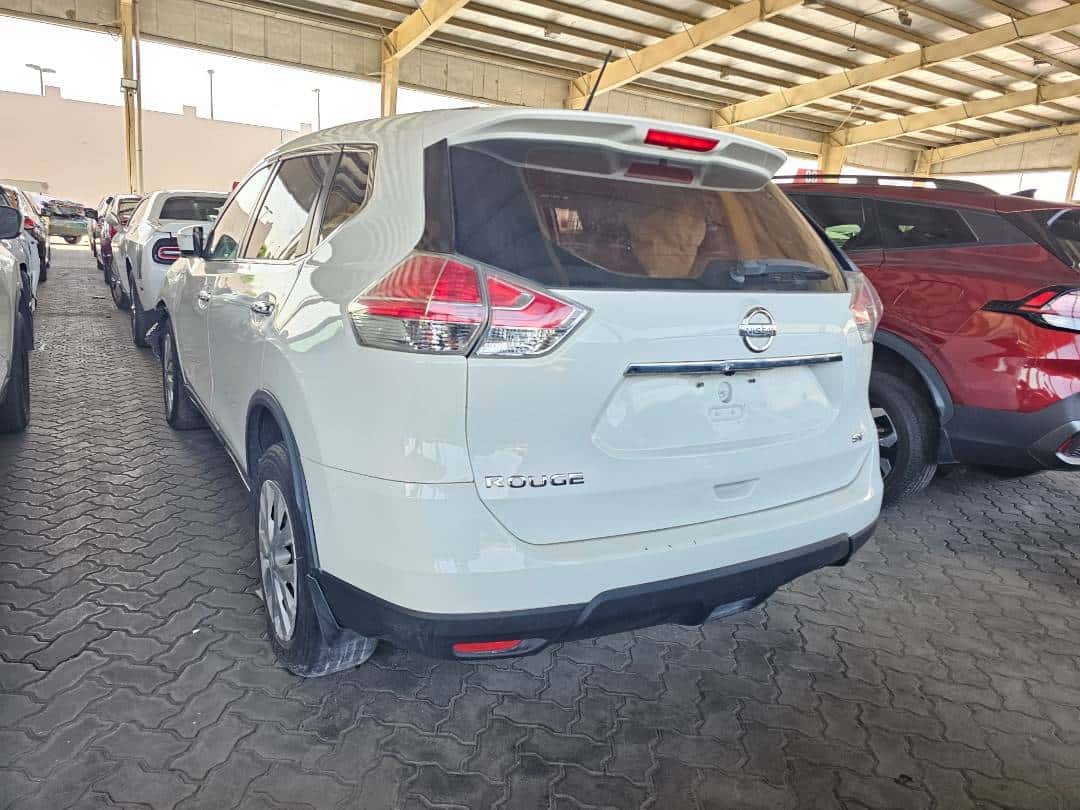 NISSAN ROGUE - Exterior