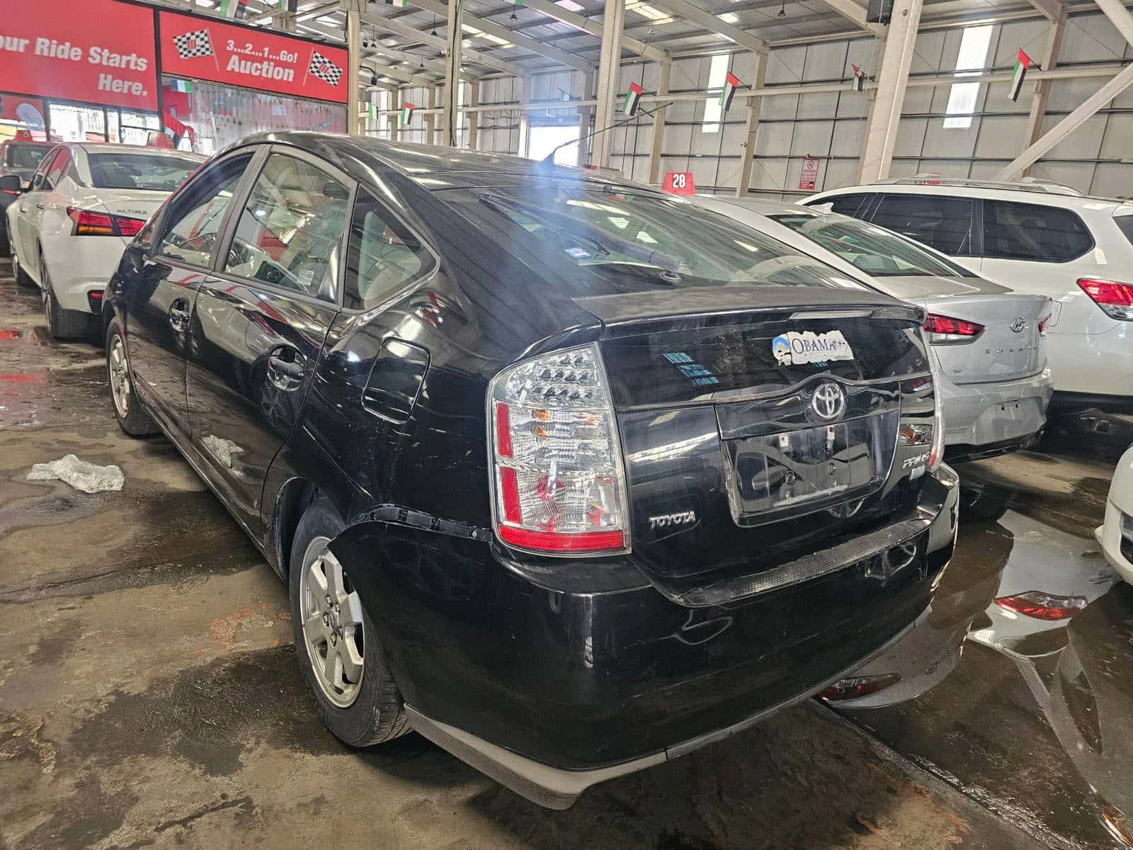 TOYOTA PRIUS - Exterior