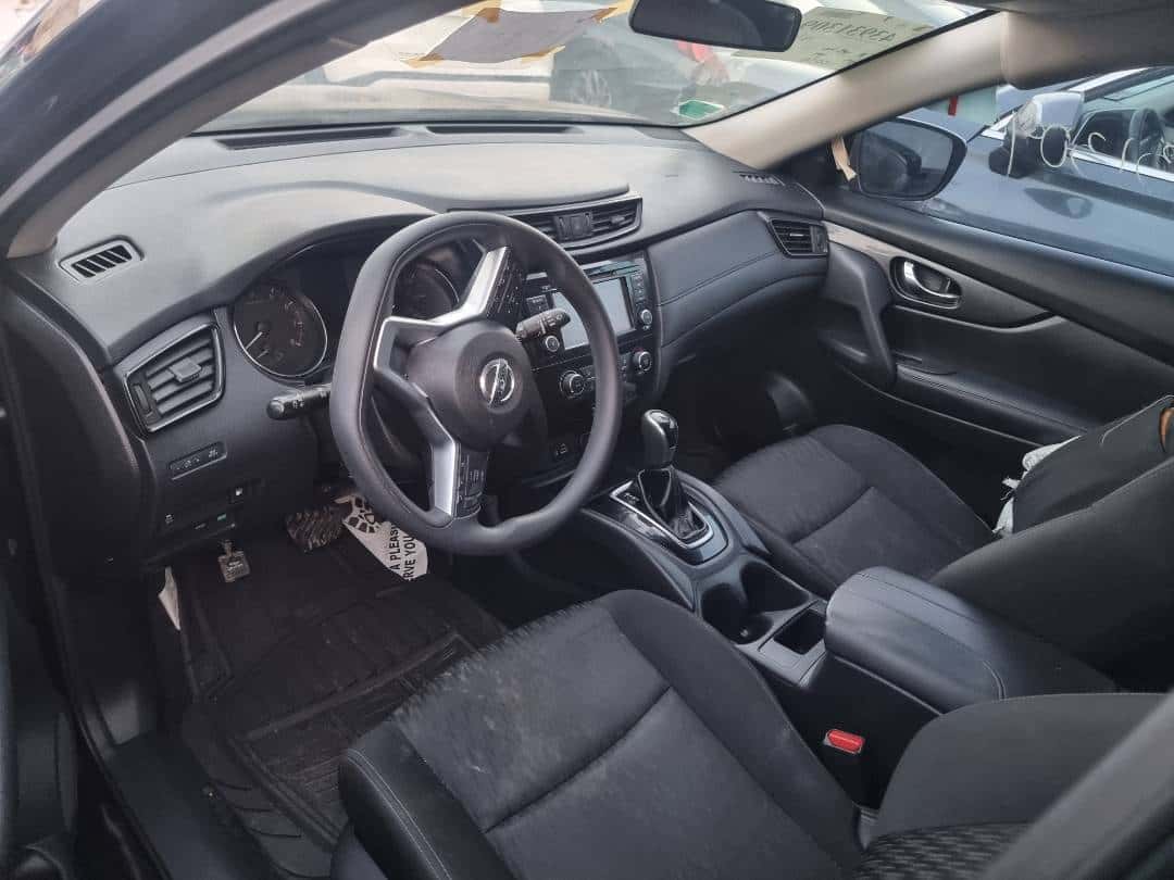 NISSAN ROGUE 2018 thumbnail 6