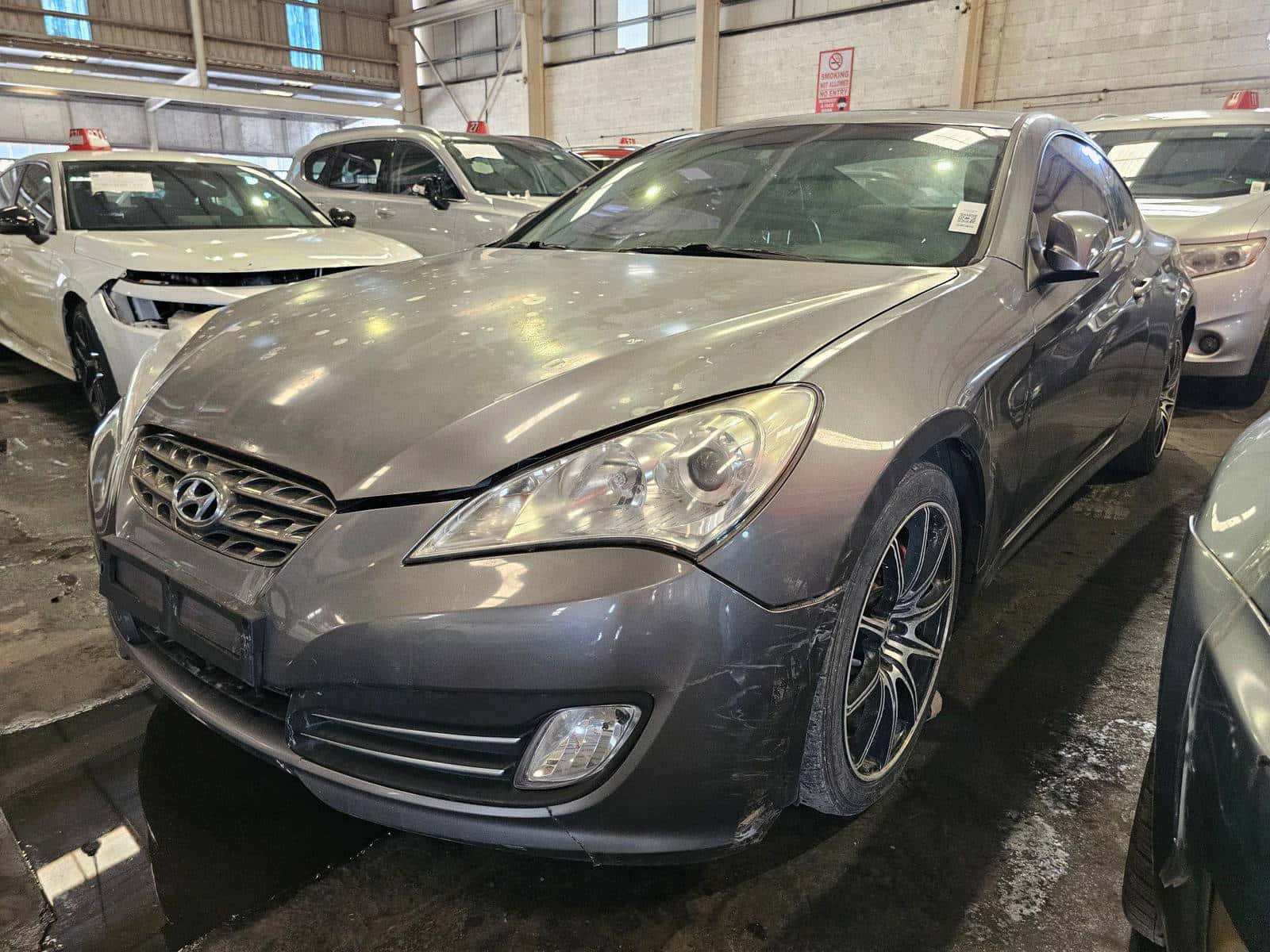 HYUNDAI GENESIS 2010 thumbnail 4