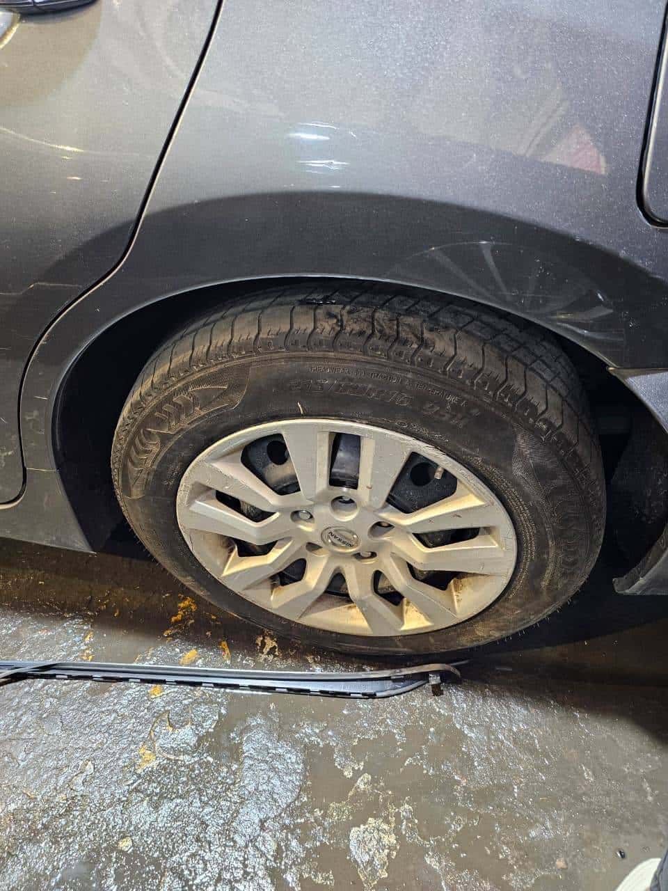 NISSAN ALTIMA - Exterior