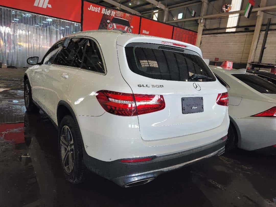 MERCEDES BENZ GLC-300 2016 thumbnail 1