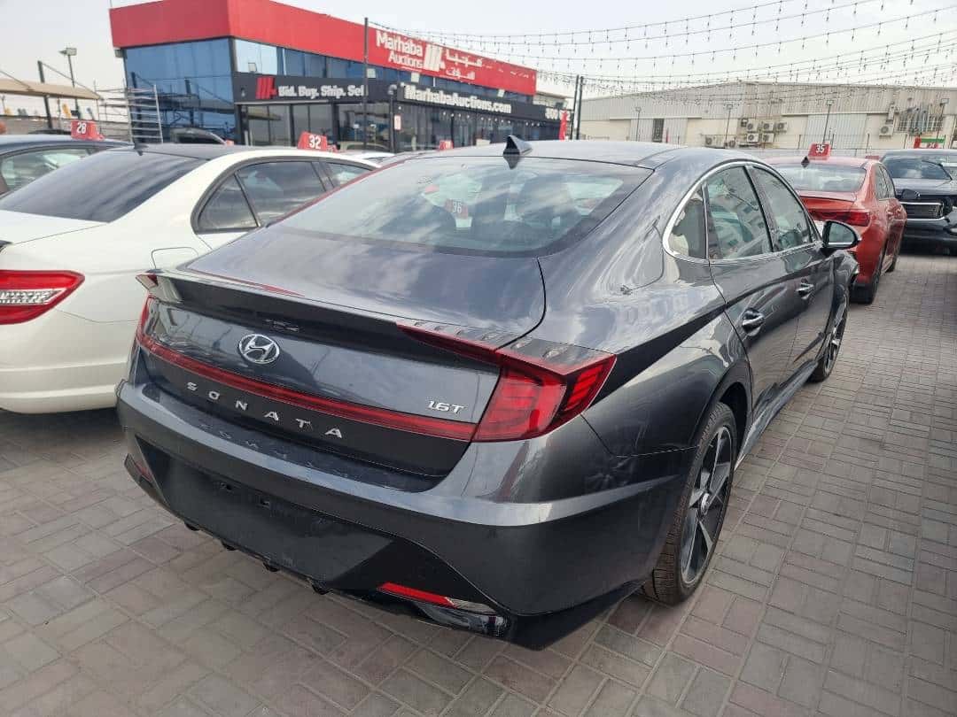 HYUNDAI SONATA - Exterior