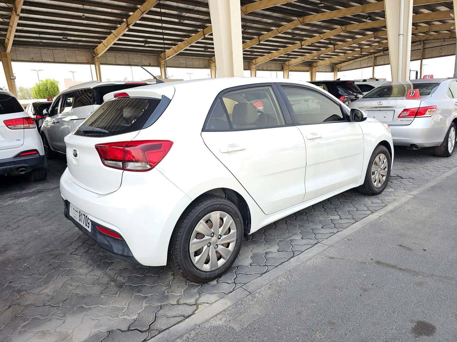 KIA RIO 2019 thumbnail 3