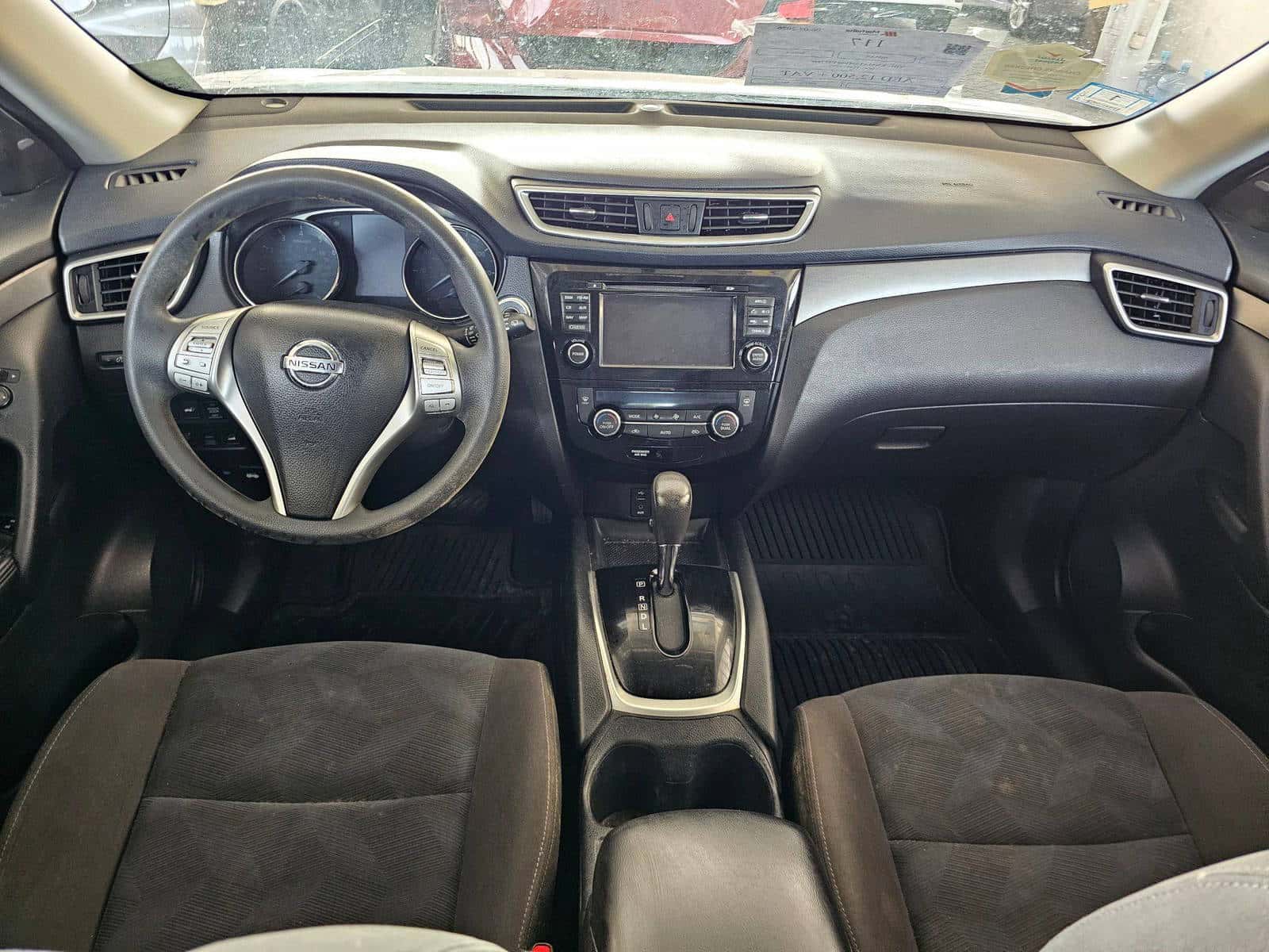 NISSAN ROGUE 2015 thumbnail 6