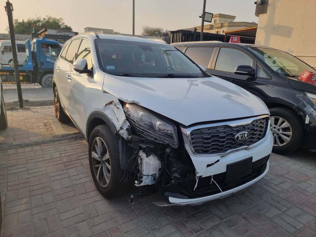 KIA SORENTO 2019 thumbnail 4