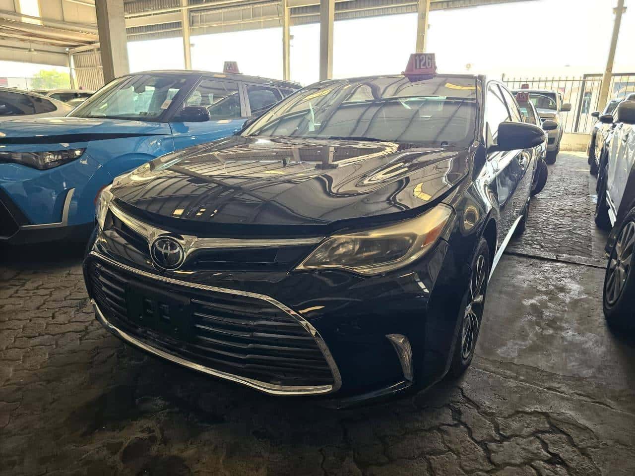 TOYOTA AVALON 2017 thumbnail 2