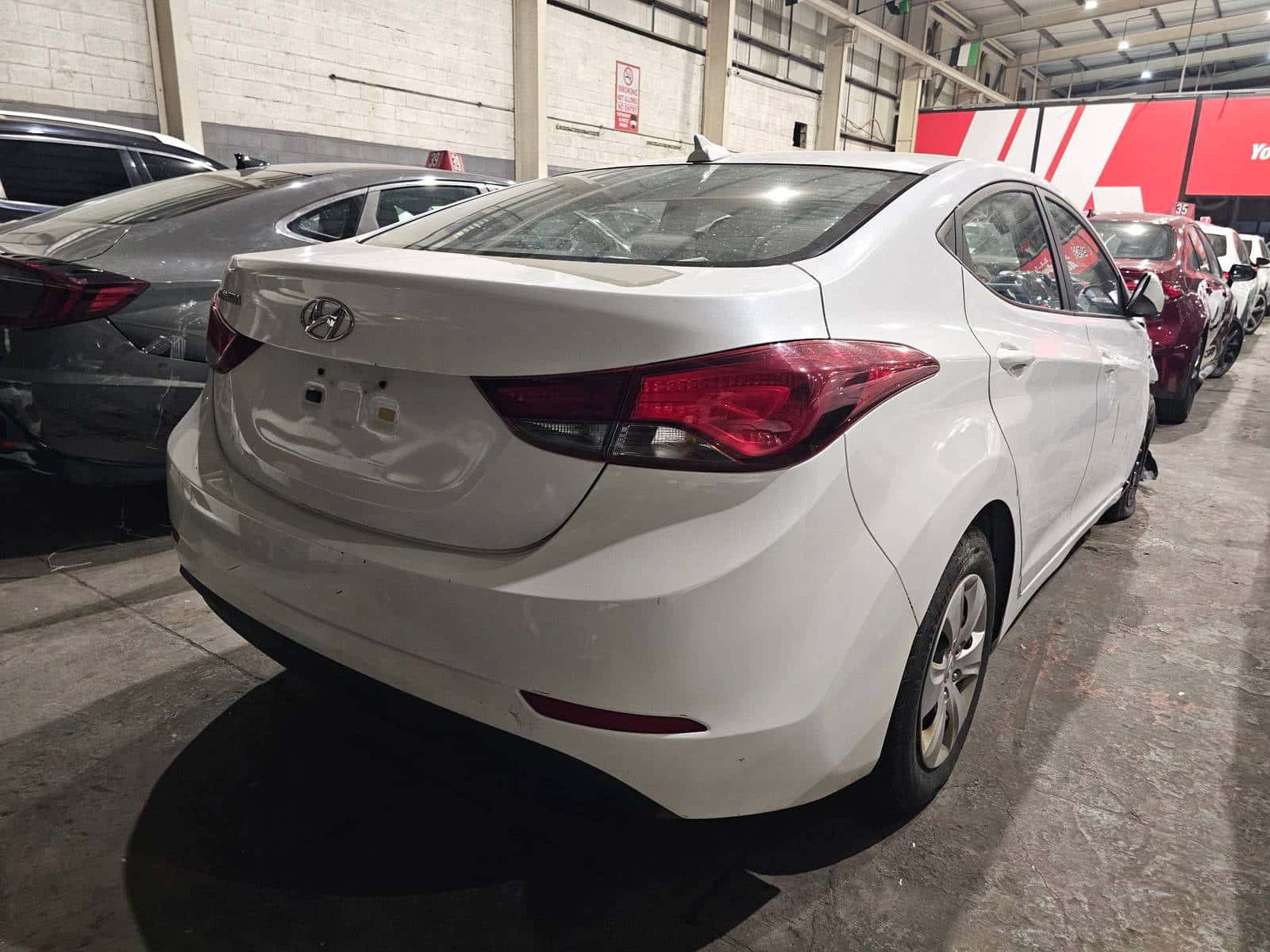 HYUNDAI ELANTRA 2016 thumbnail 2
