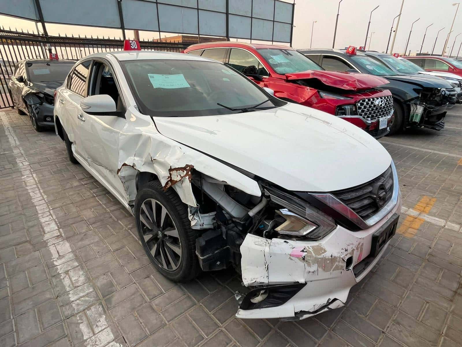 NISSAN ALTIMA 2018 thumbnail 3