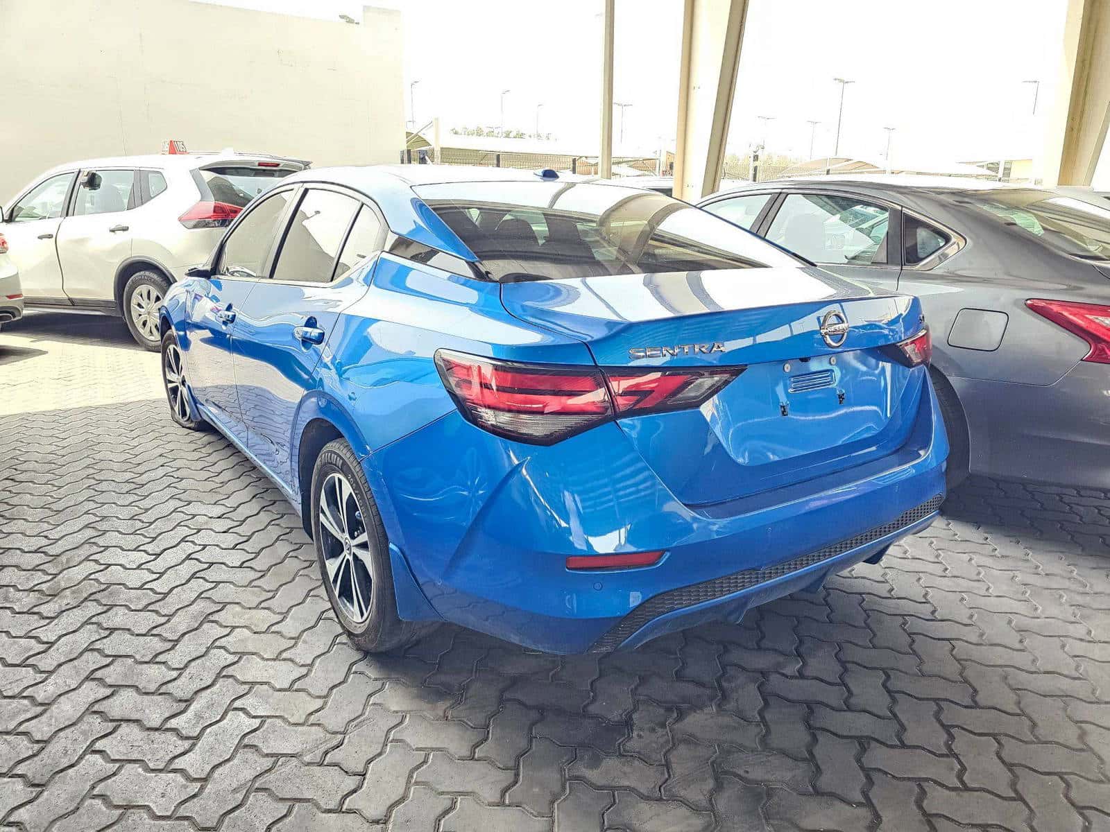 NISSAN SENTRA 2023 thumbnail 4