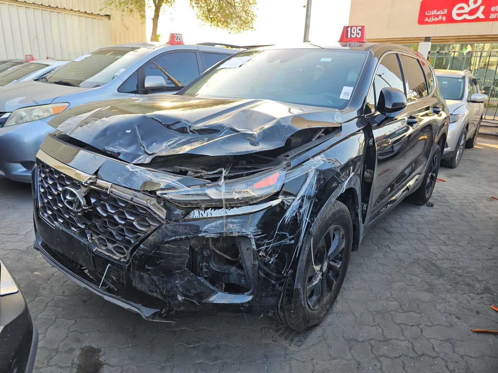 HYUNDAI SANTA FE 2019 thumbnail 3