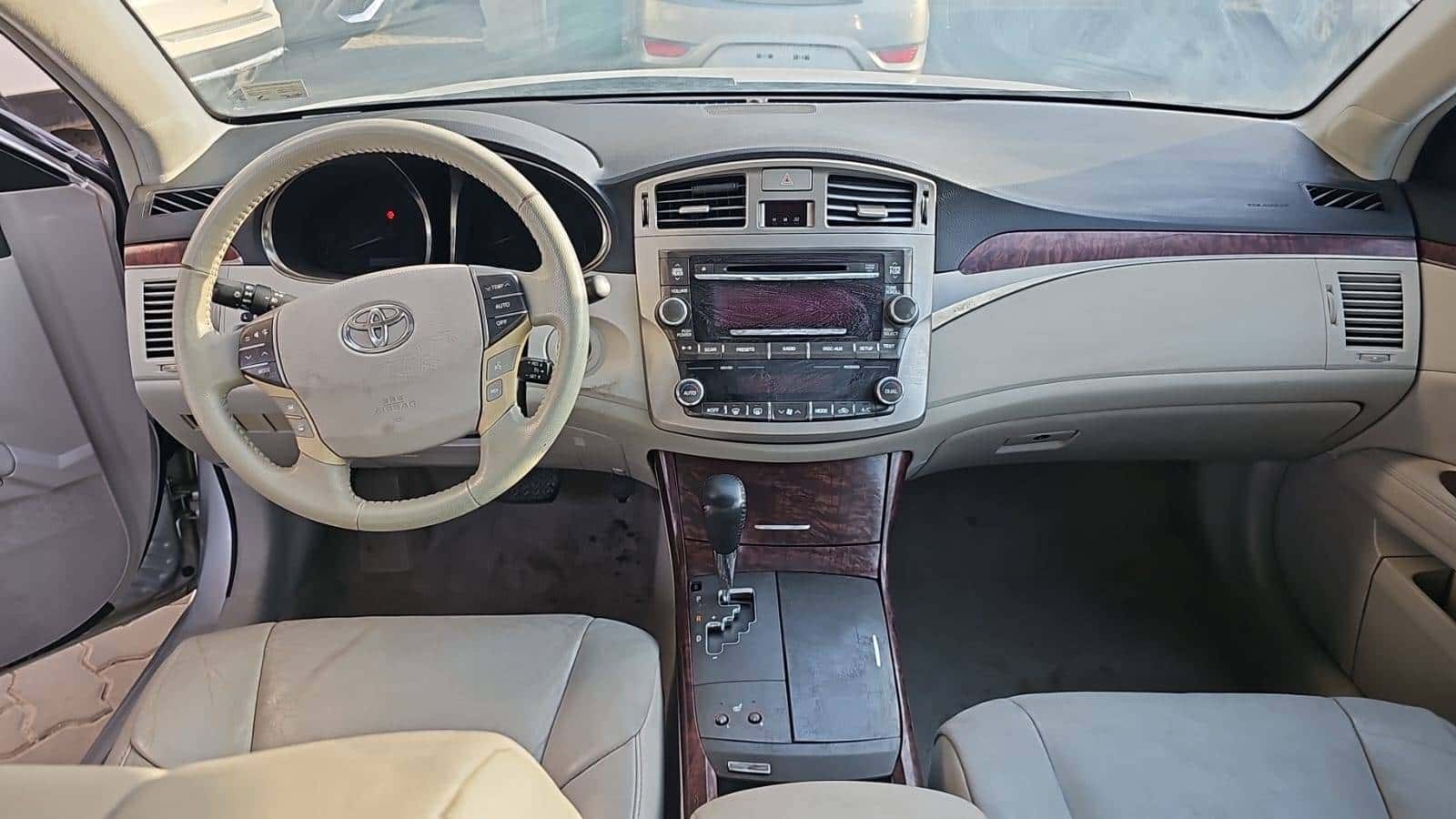 TOYOTA AVALON 2011 thumbnail 7