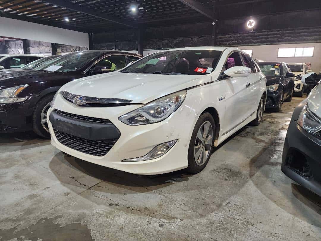 HYUNDAI SONATA - Exterior