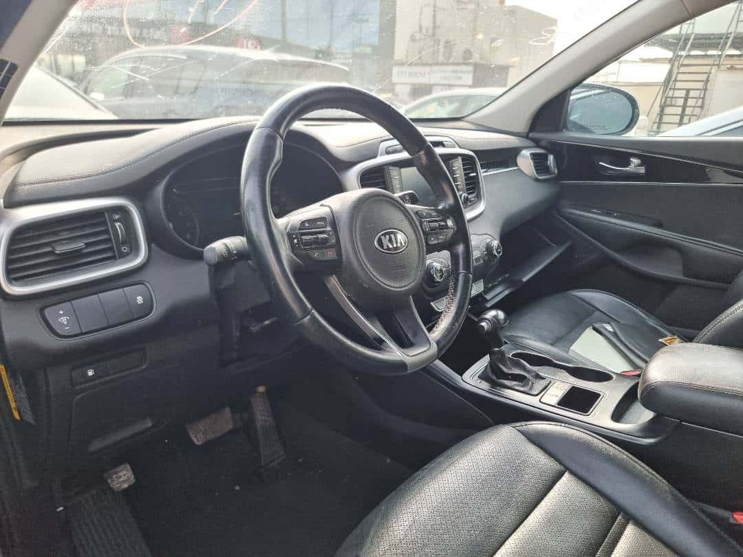 KIA SORENTO - Exterior