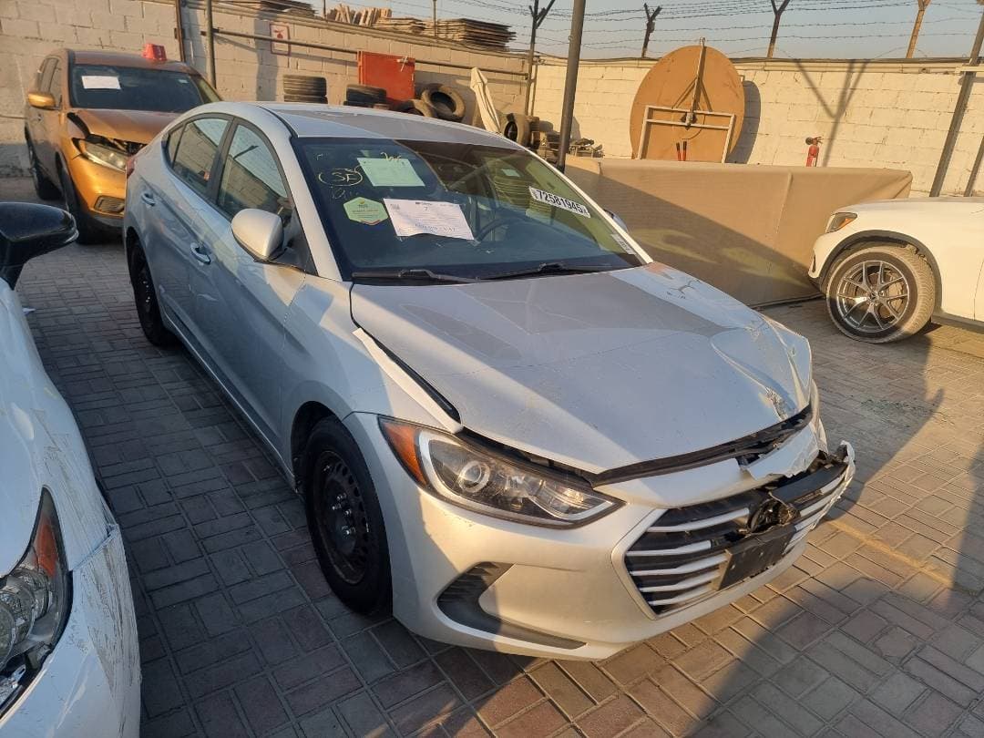 HYUNDAI ELANTRA 2018 view 2