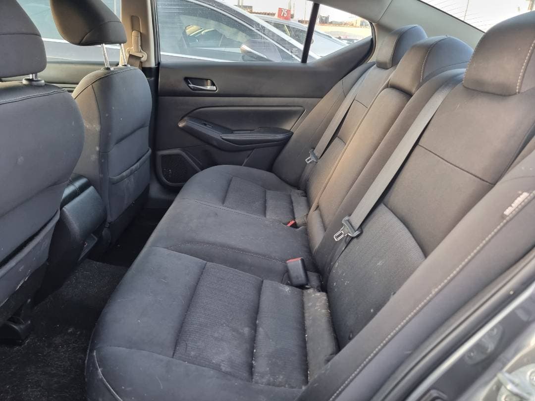 NISSAN ALTIMA 2019 view 5