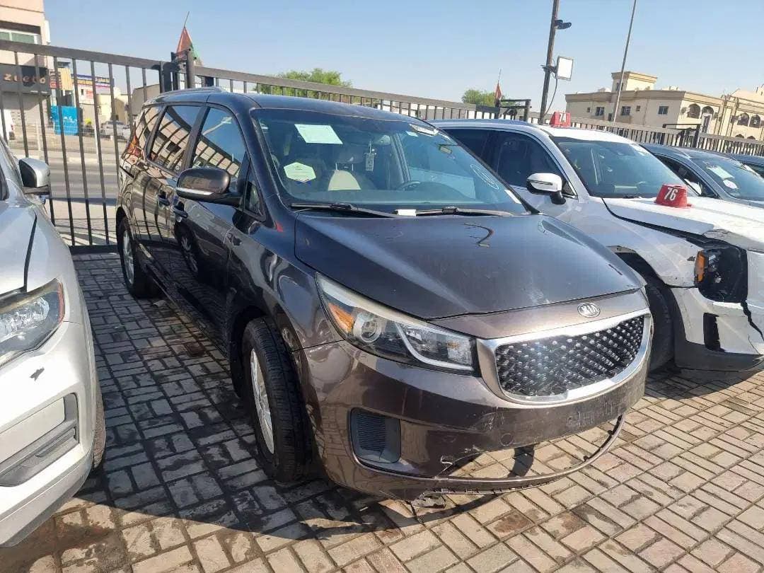 KIA SEDONA 2015 vehicle photo
