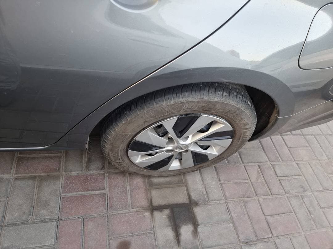 NISSAN ALTIMA 2019 view 8