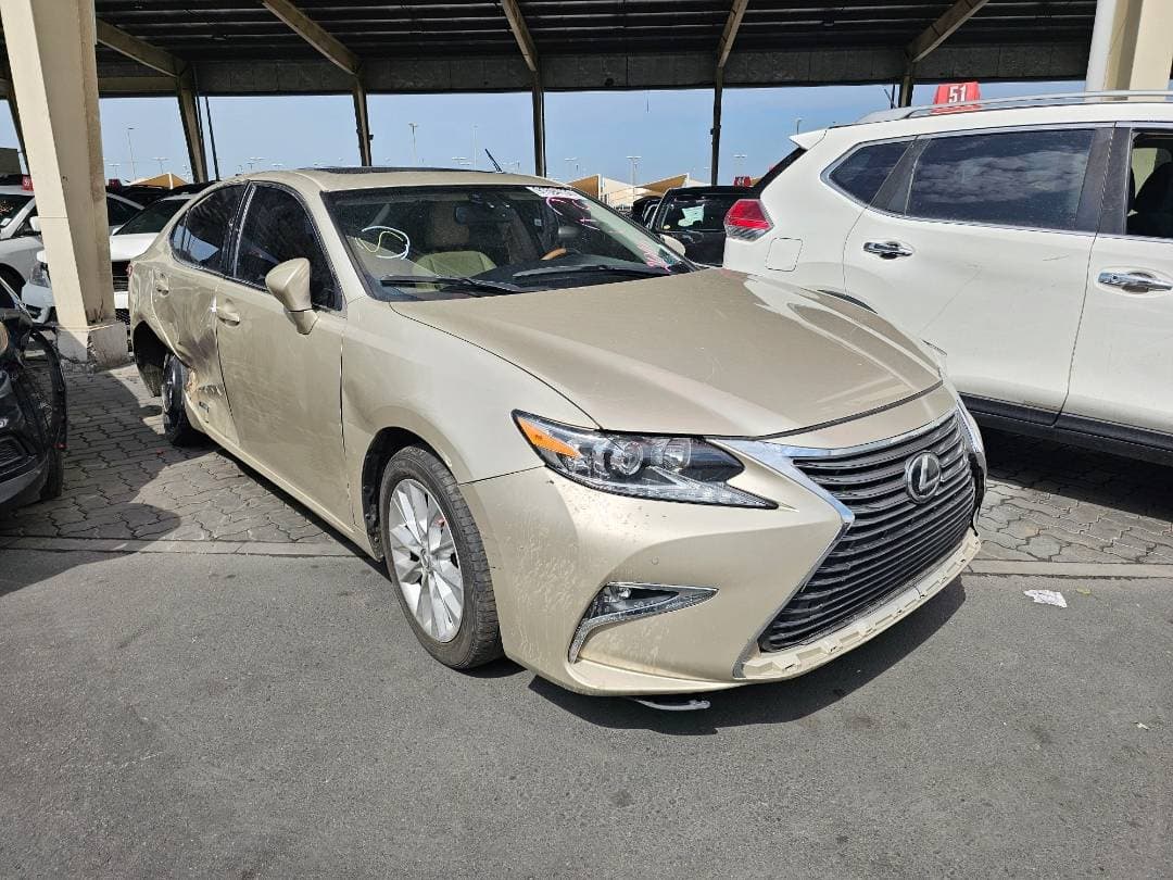 LEXUS ES 300H 2014 vehicle photo
