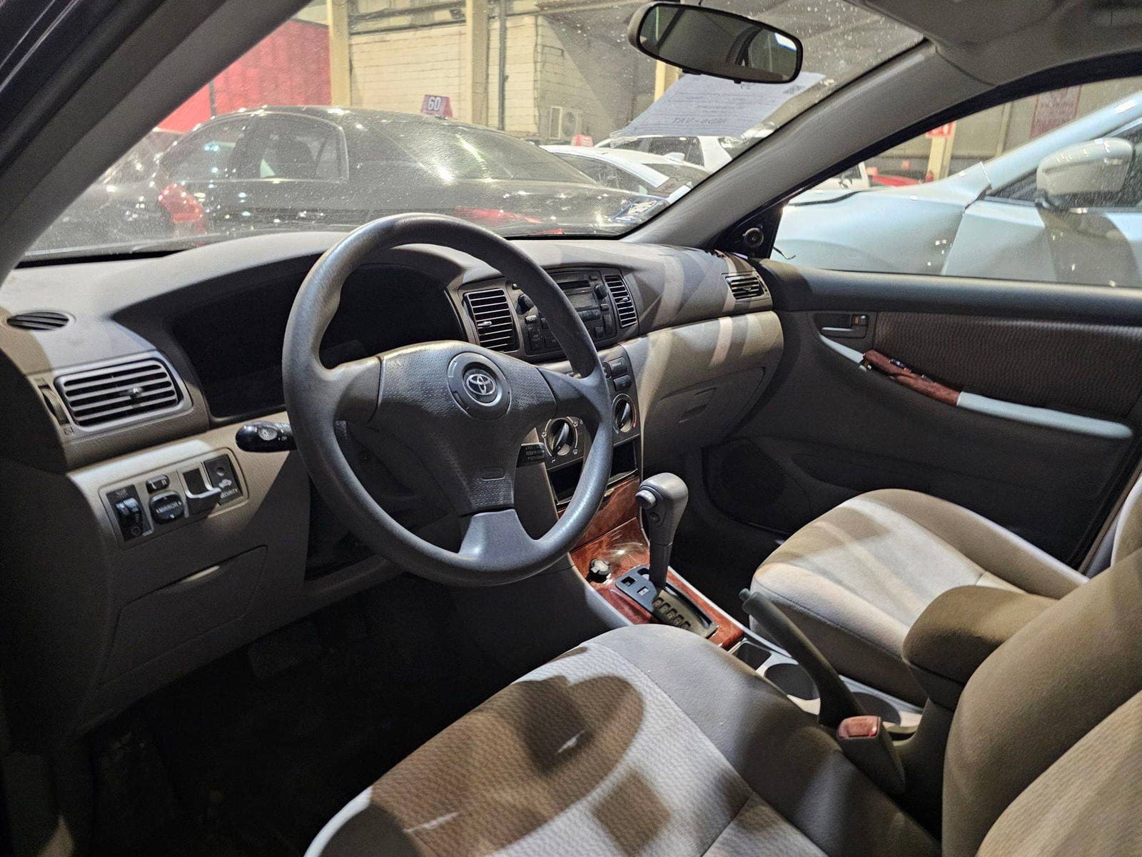TOYOTA COROLLA 2005 view 6