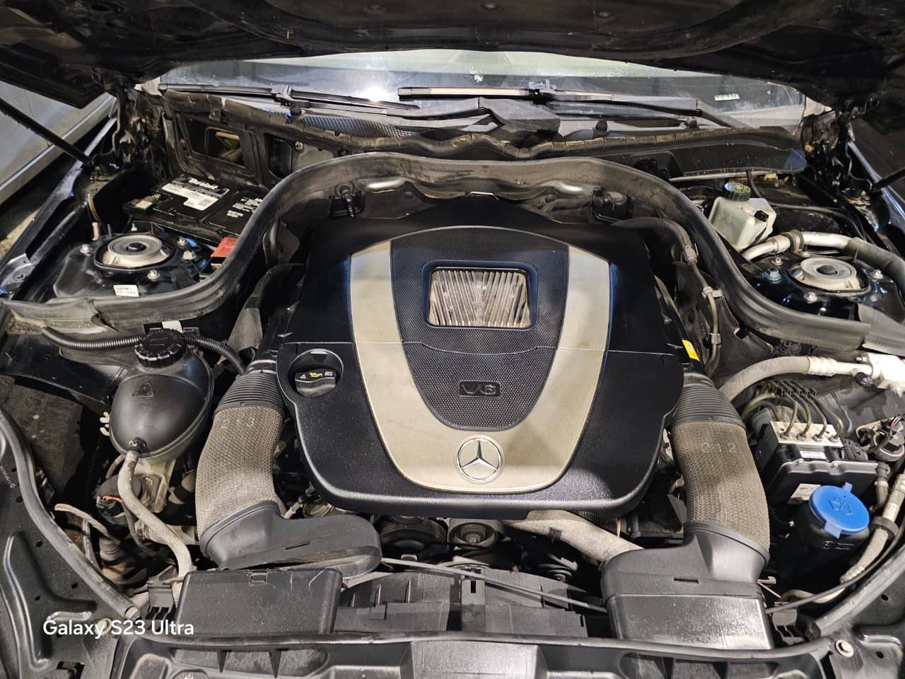 MERCEDES BENZ E 350 2011 view 10