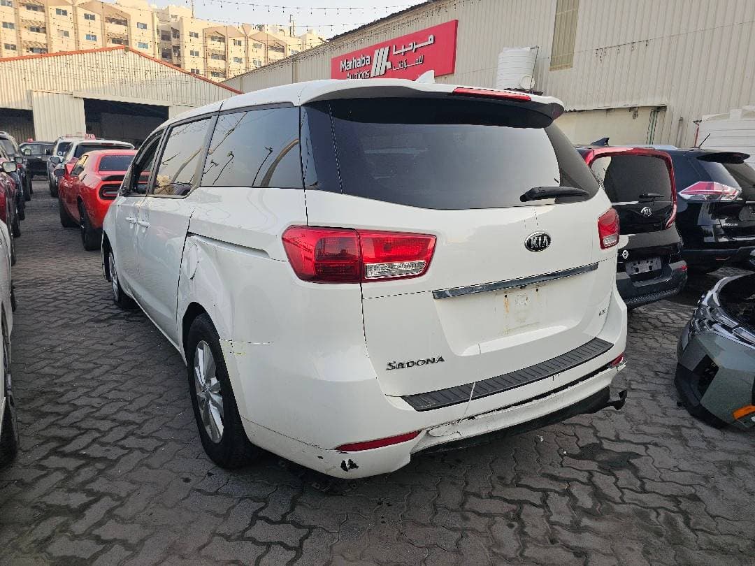 KIA SEDONA 2017 vehicle photo