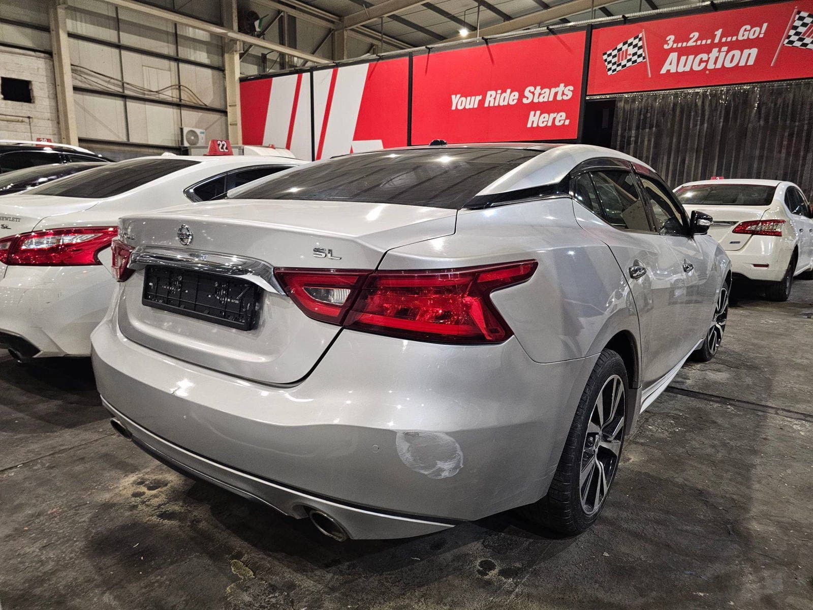 NISSAN MAXIMA 2018 view 2