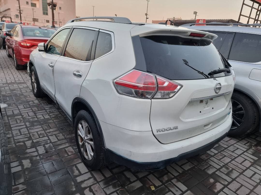 NISSAN ROGUE 2014 view 4