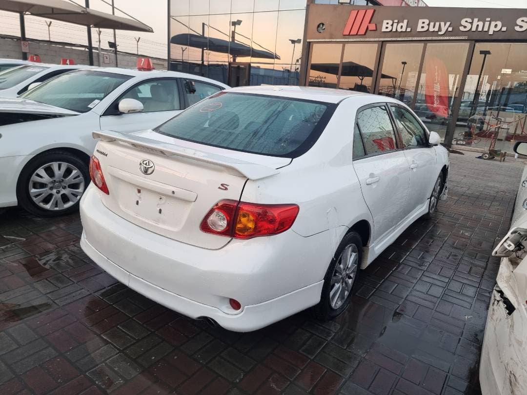 TOYOTA COROLLA - Exterior