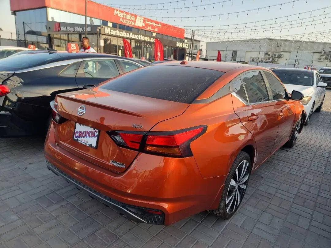 NISSAN ALTIMA - Exterior