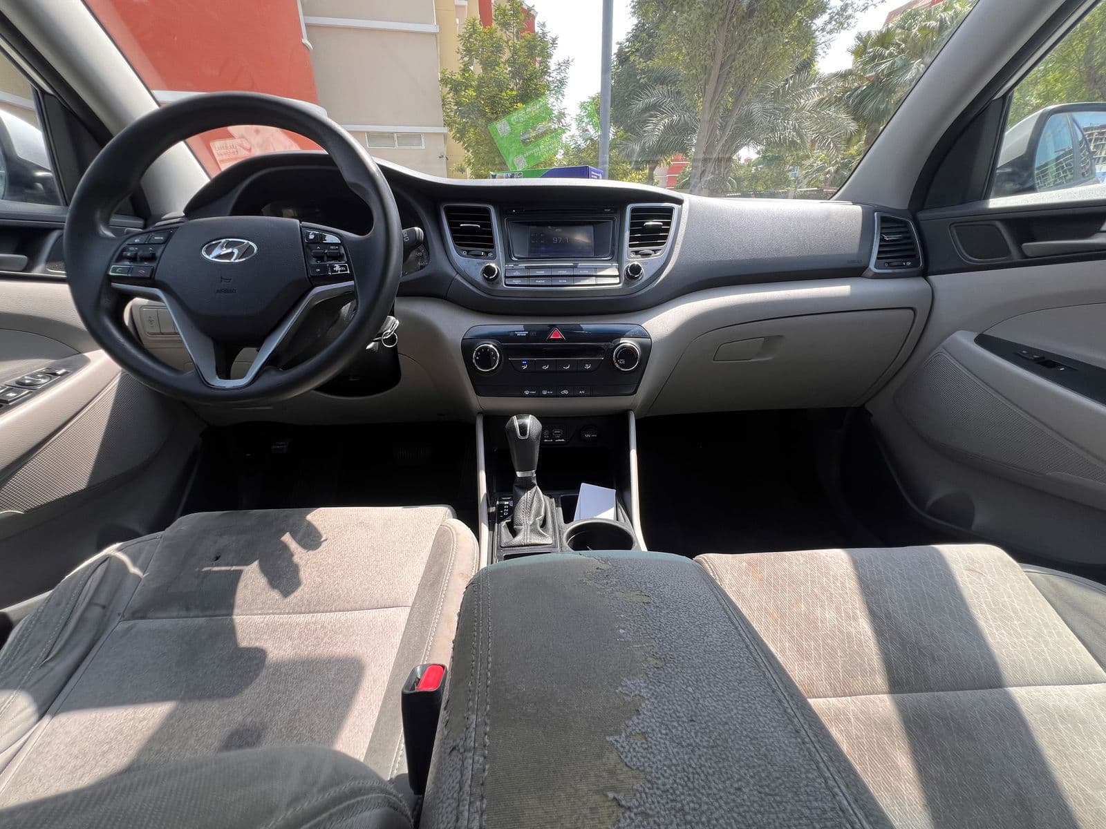 Car view 22
