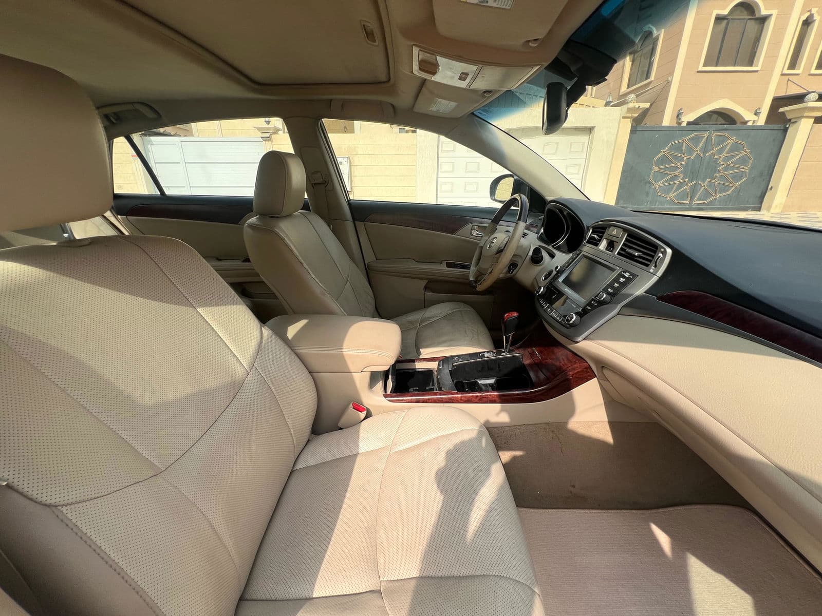 Car view 18
