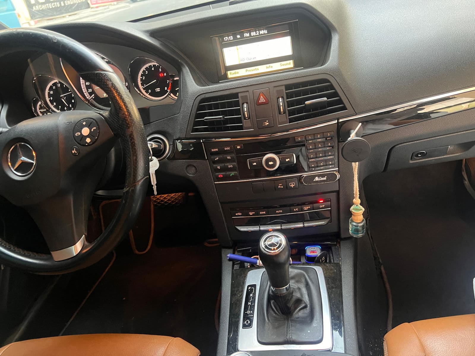 Car view 22