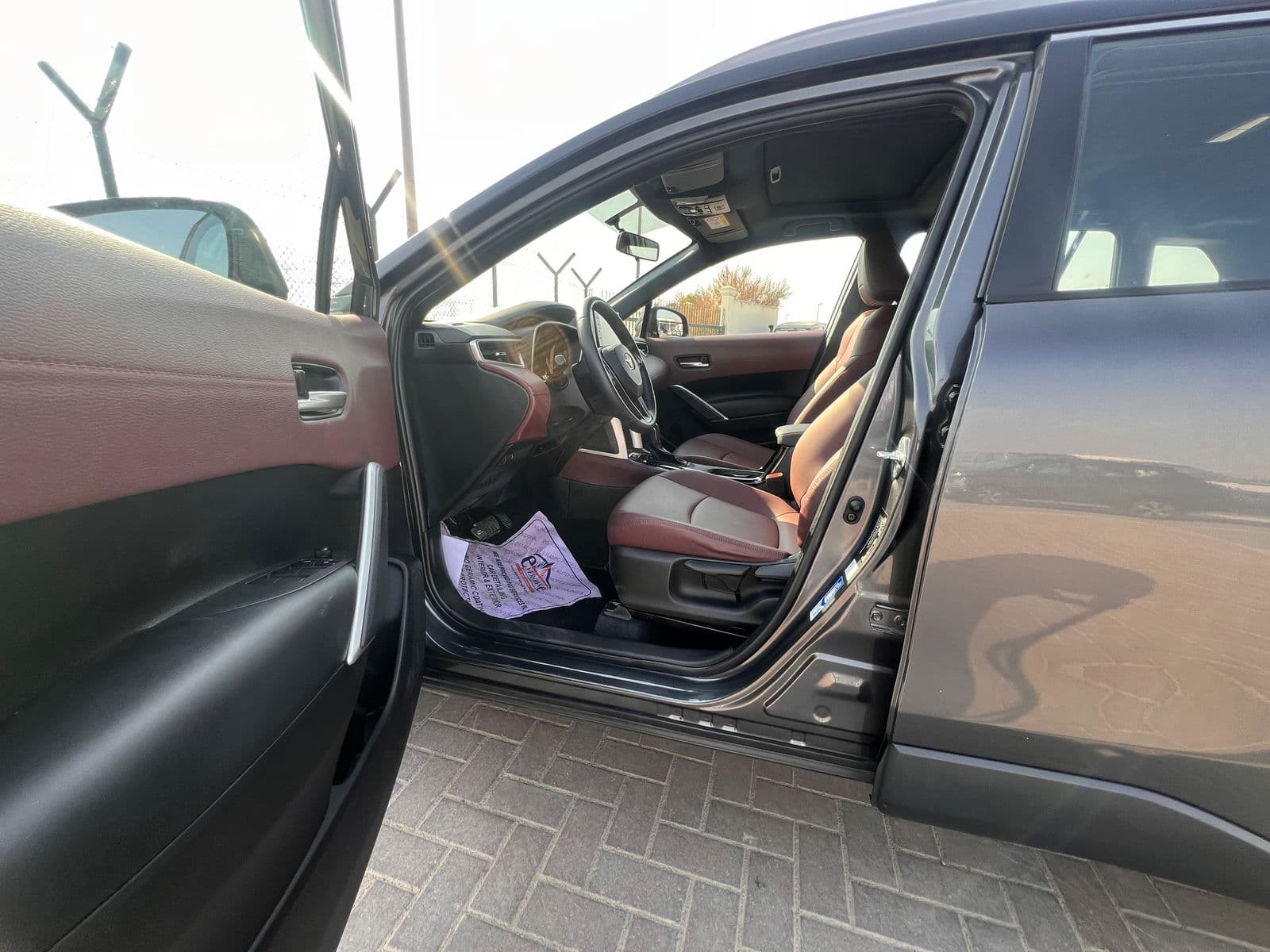 Car view 12