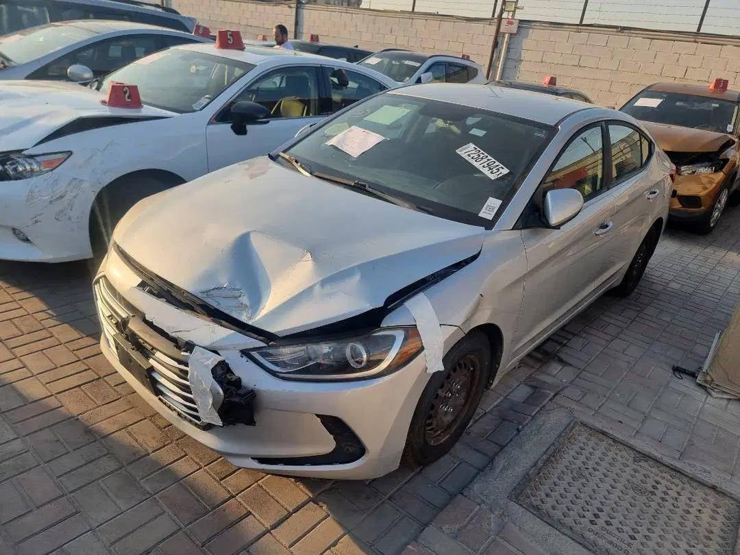 HYUNDAI ELANTRA 2018 view 1