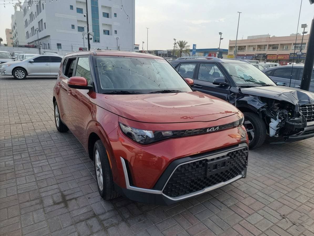 KIA SOUL 2023 view 9 KIA SOUL 2023 view 9