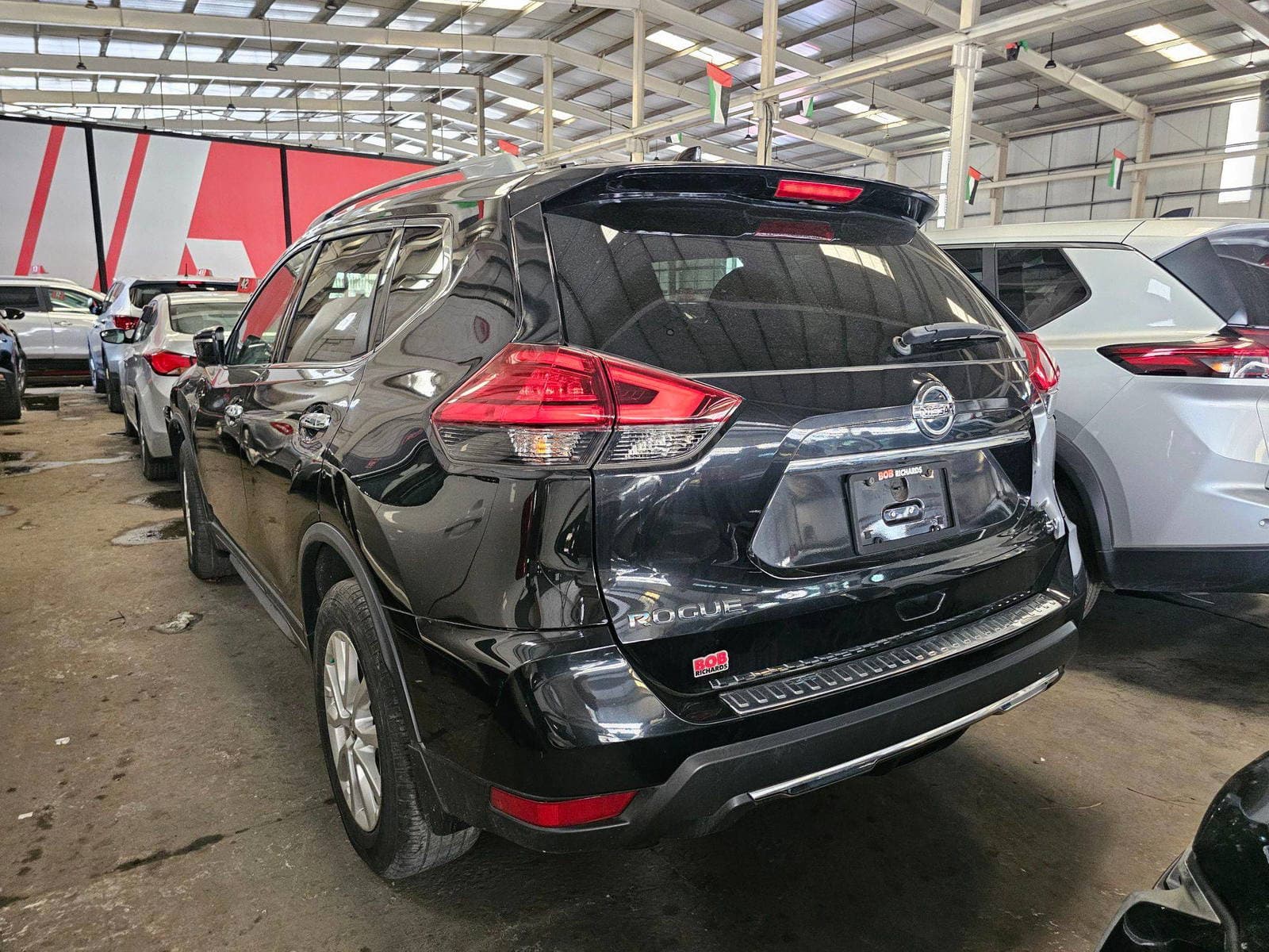 NISSAN ROGUE 2017 view 2 NISSAN ROGUE 2017 view 2